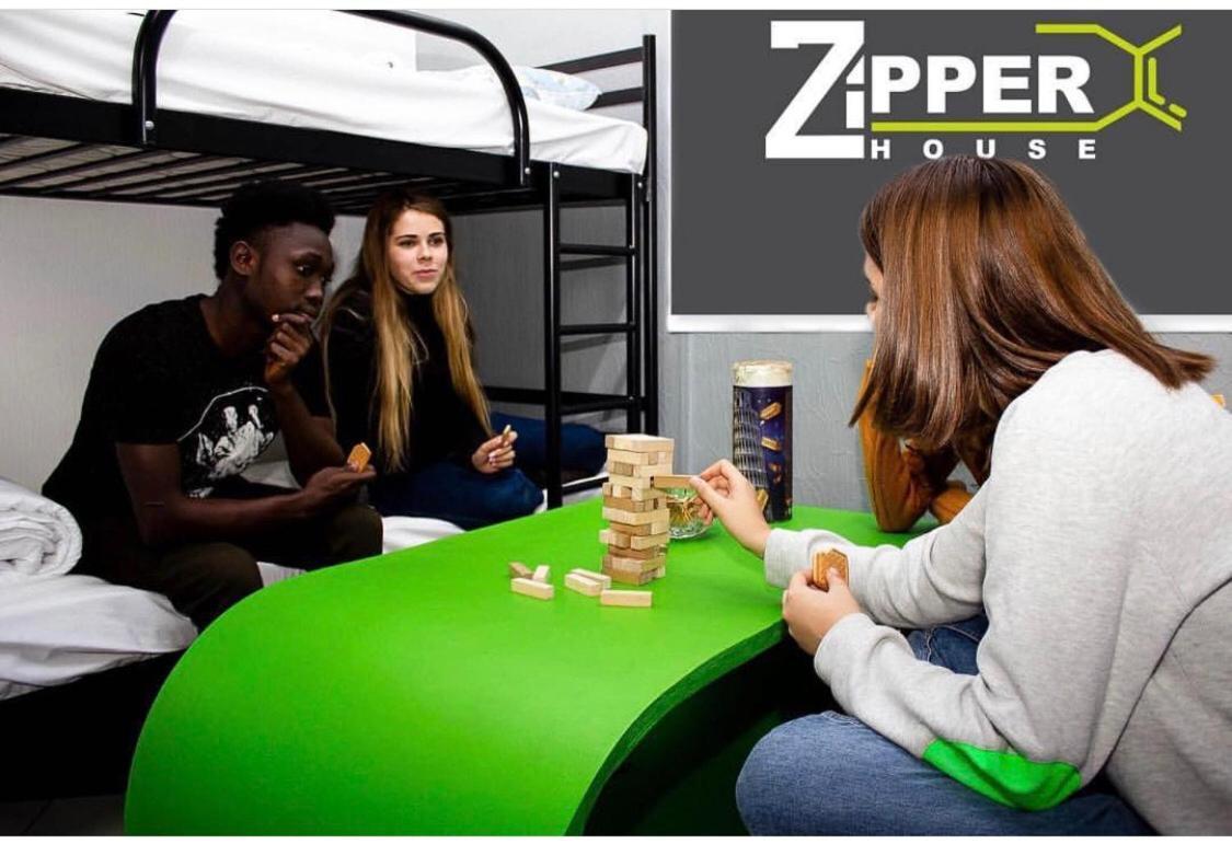Hotel Zipper House Odessza Kültér fotó